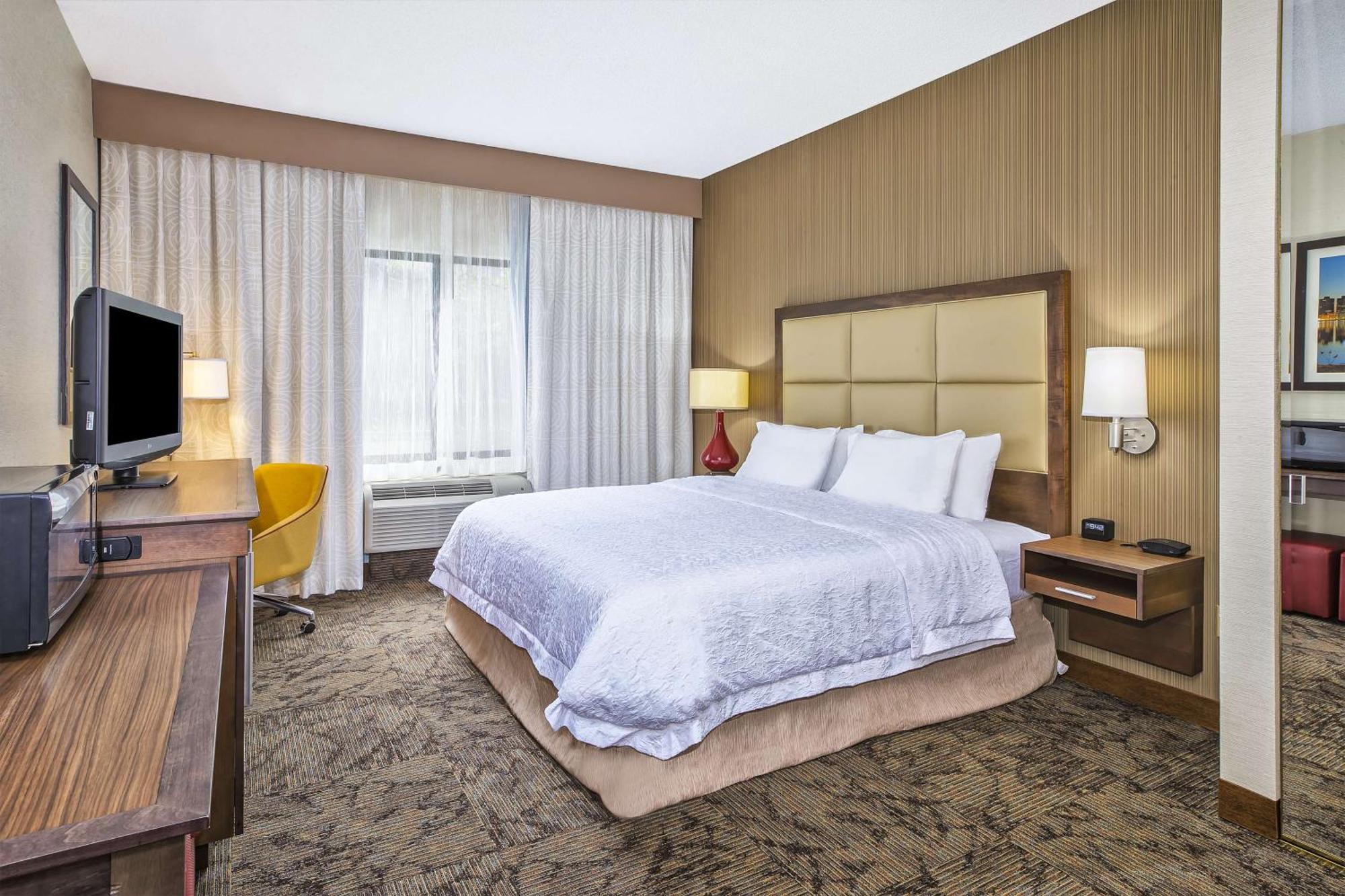 Hampton Inn Detroit/Belleville-Airport Area Extérieur photo